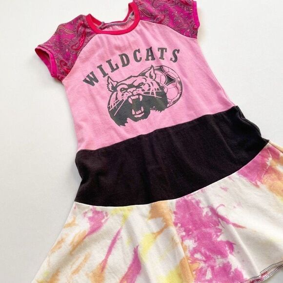 CourtneyCourtney Dress Girls 6/7 Wildcats Twirly Pink Tie Dye Handmade Upcycled - Picture 2 of 8